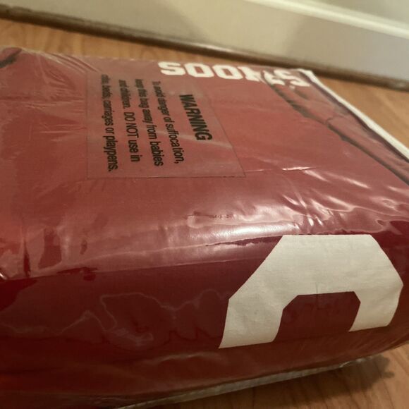 Oklahoma University Sooners 4-Piece Queen Sheet Set Crimson White - Picture 12 of 13